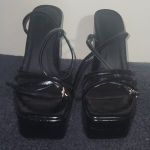 Osos Design Wide Fit Platform Black Faux Leather Croc Embossed  Sandals Size 10